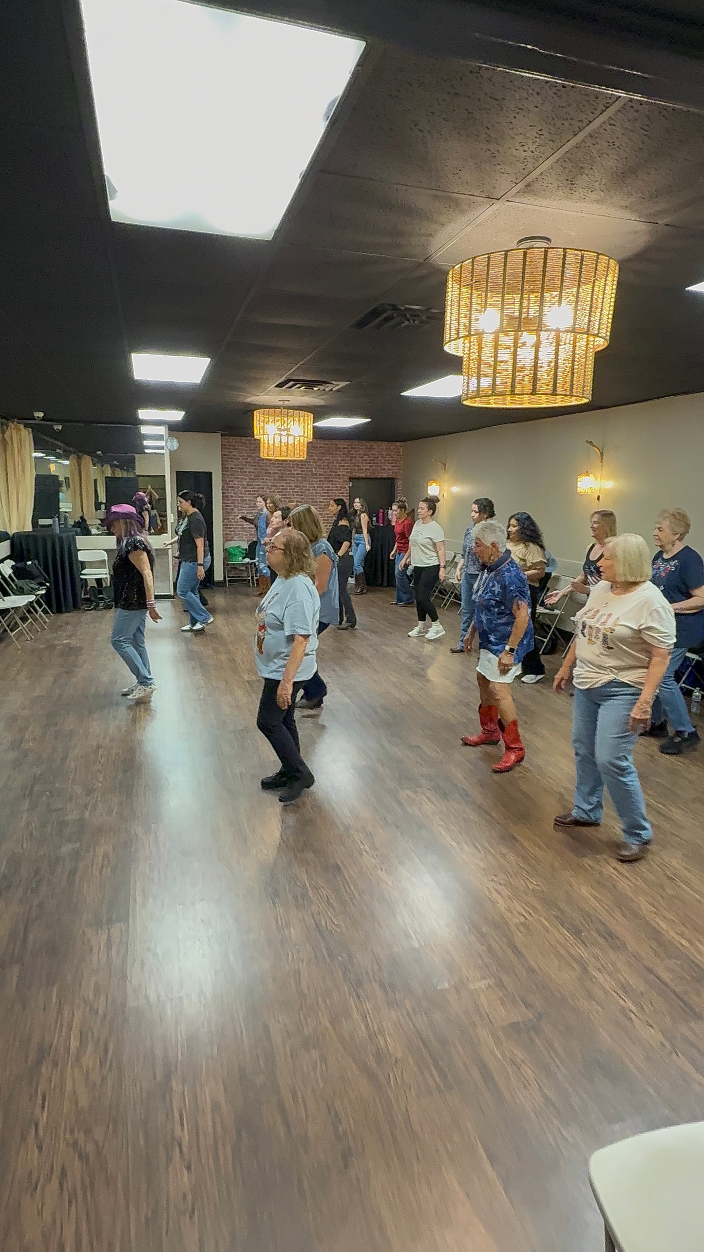 Friday Night Line Dance Social 💃🕺 - Friday July 17th  7-10pm