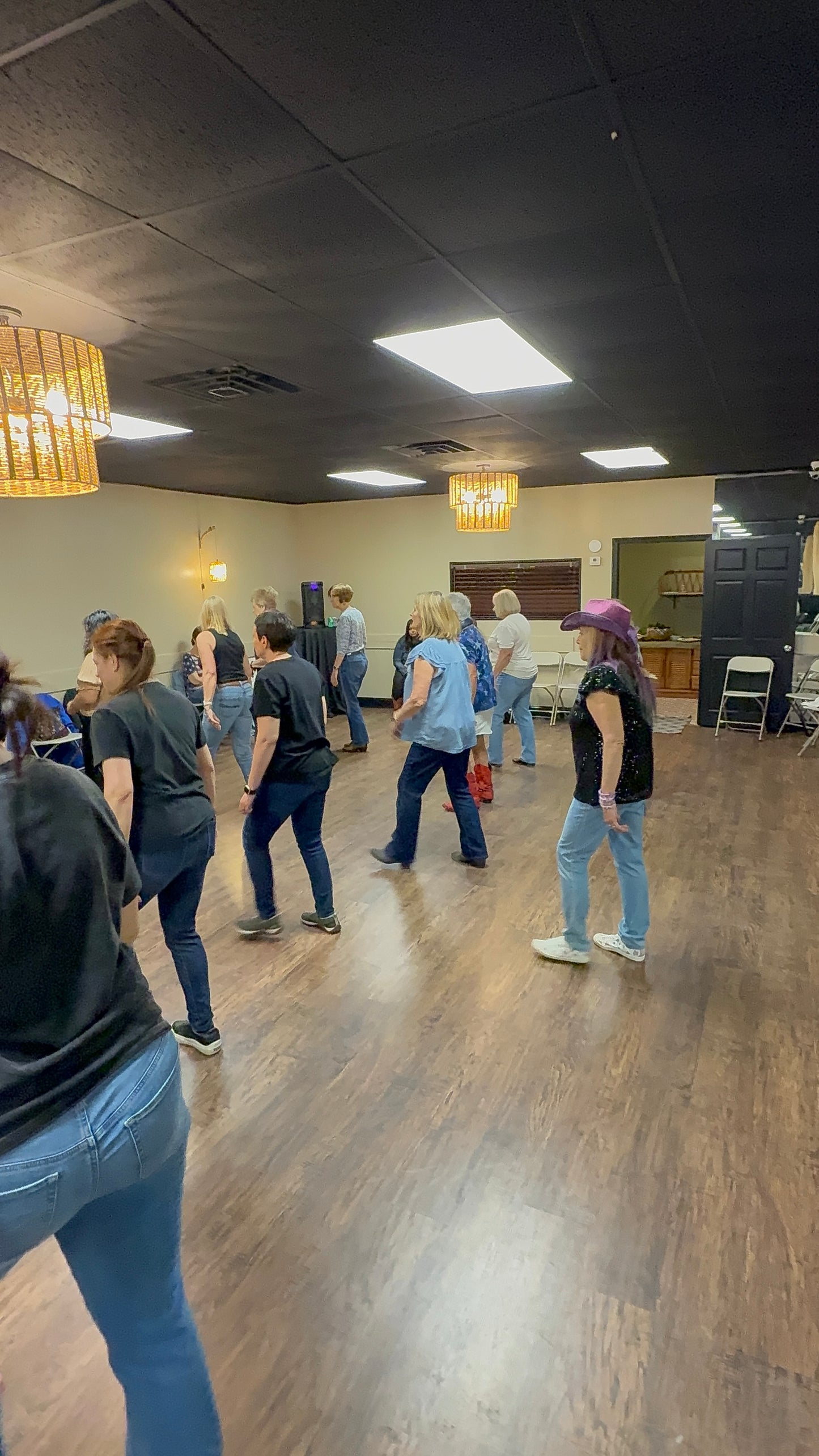 Friday Night Line Dance Social 💃🕺 - Friday July 17th  7-10pm